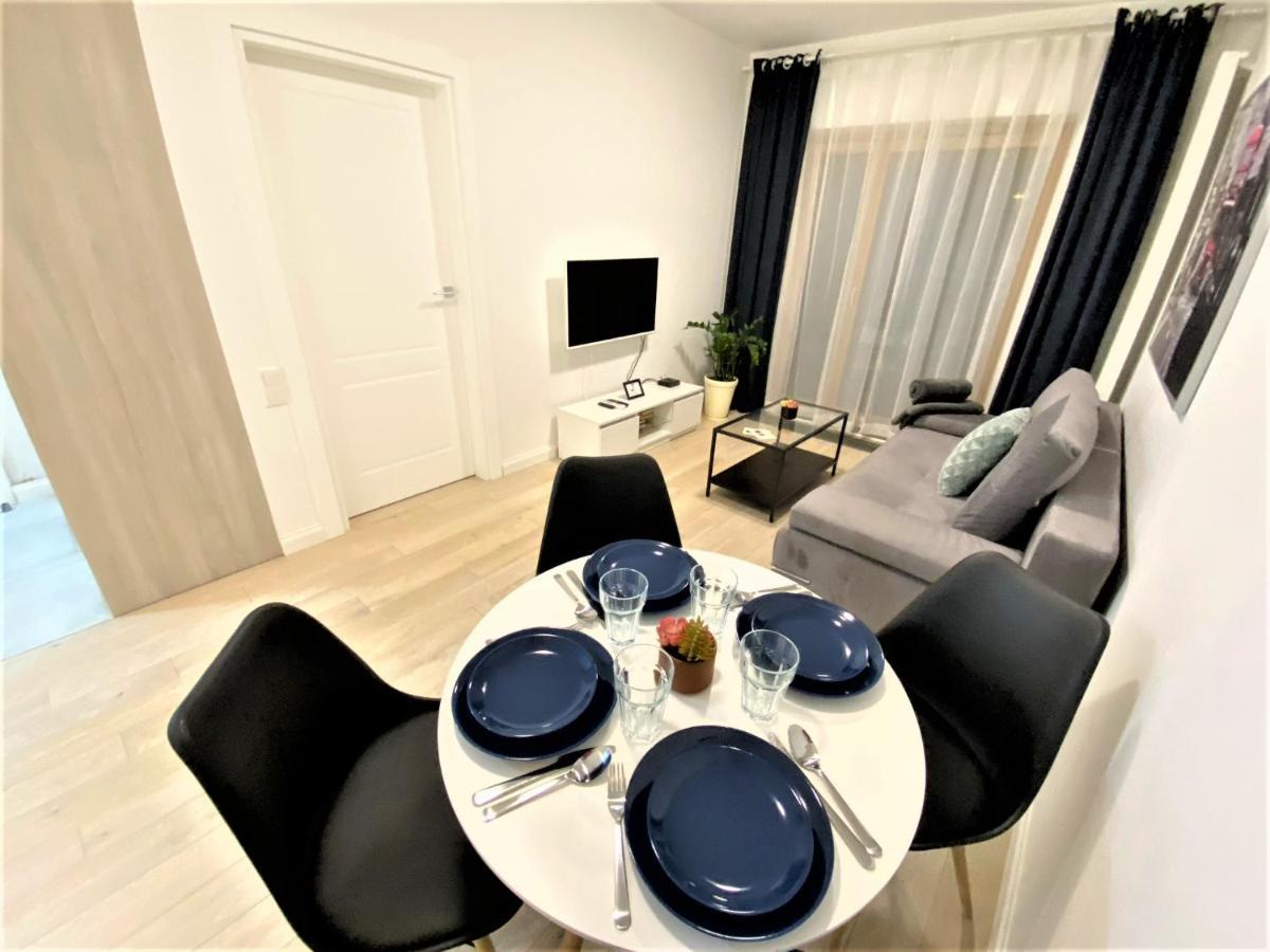 Exclusive 2Br! Apartment In Center +Netflix +Gym Varşova Dış mekan fotoğraf