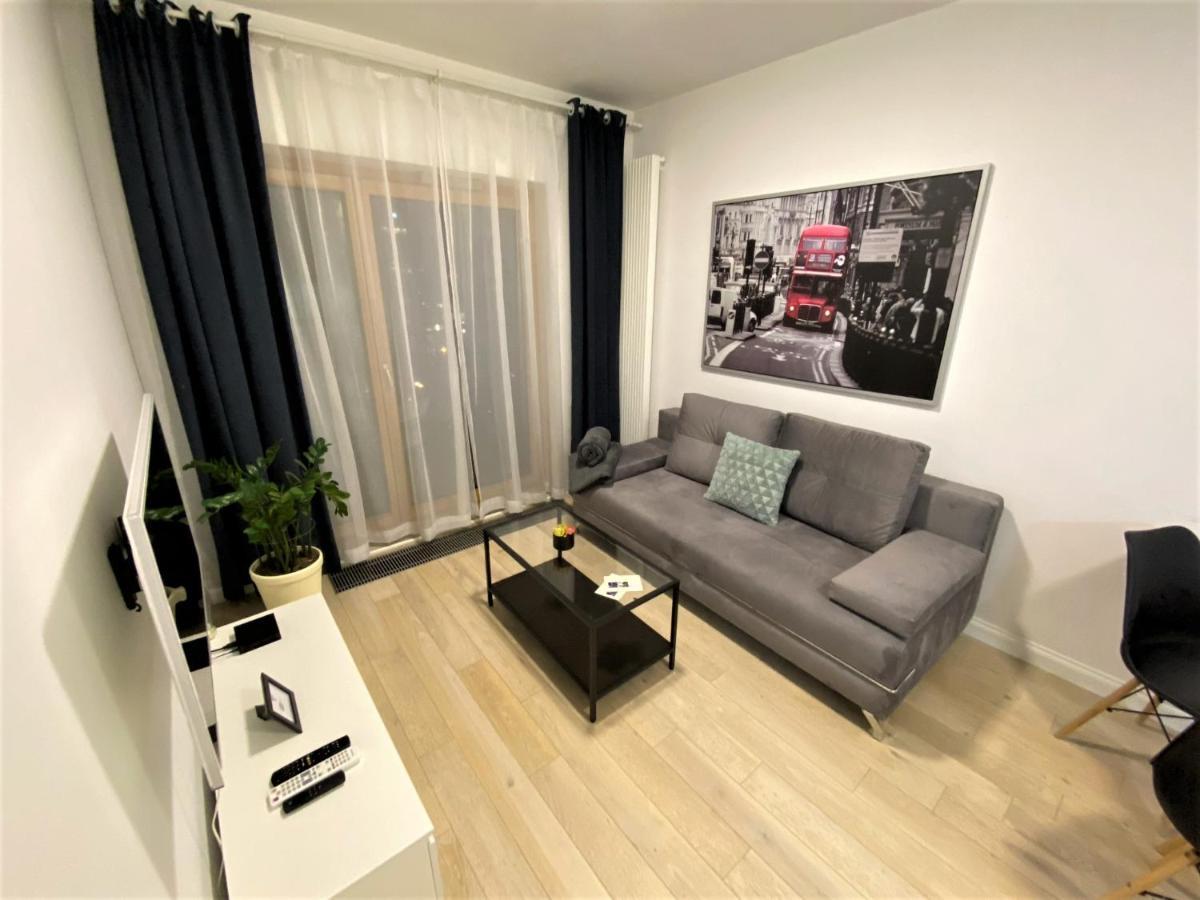 Exclusive 2Br! Apartment In Center +Netflix +Gym Varşova Dış mekan fotoğraf