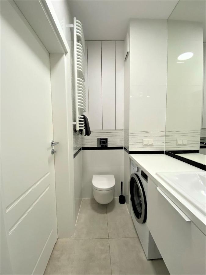 Exclusive 2Br! Apartment In Center +Netflix +Gym Varşova Dış mekan fotoğraf