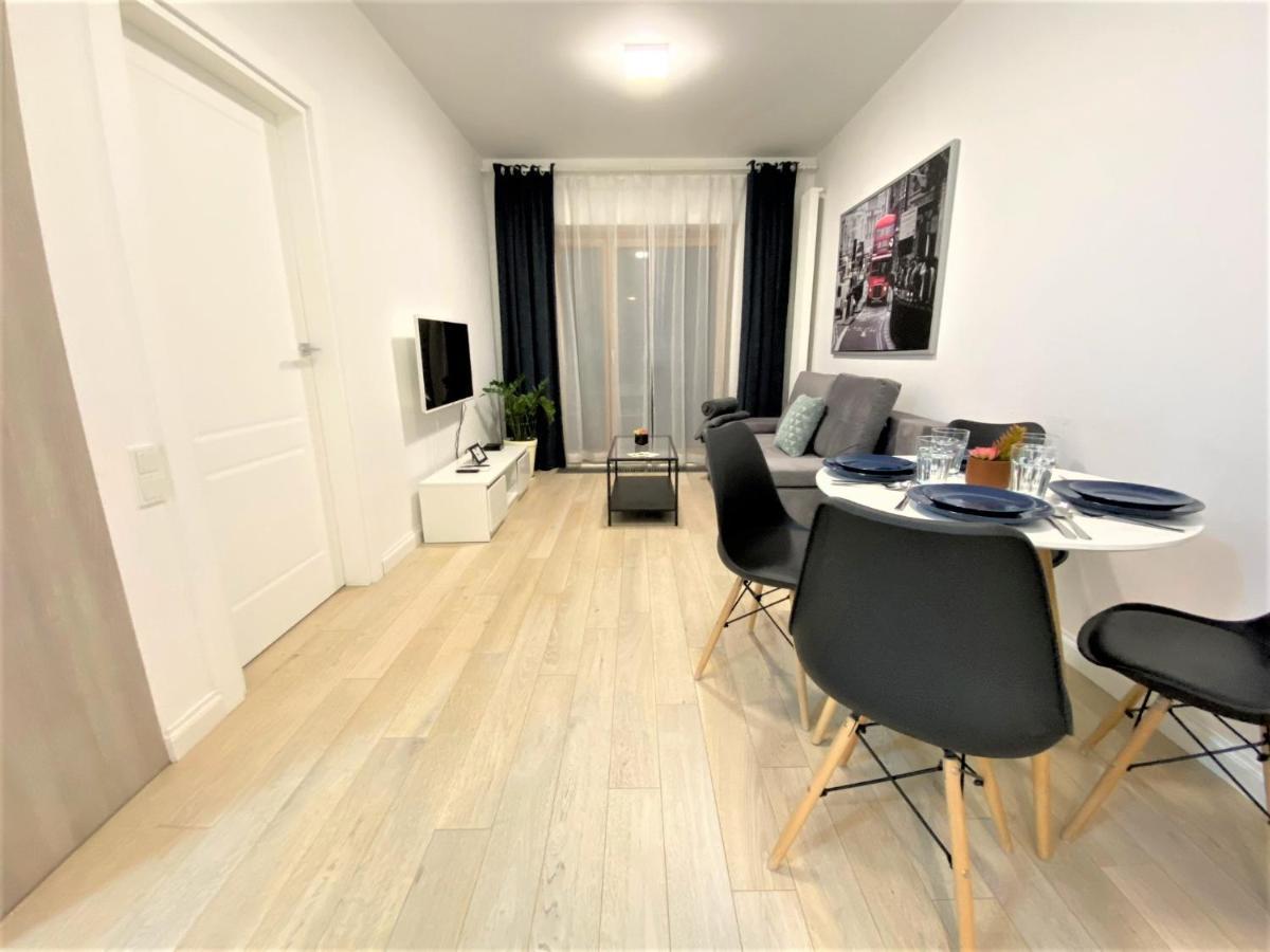 Exclusive 2Br! Apartment In Center +Netflix +Gym Varşova Dış mekan fotoğraf